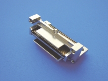 MINIDOCK PLUG Slim Right Angle